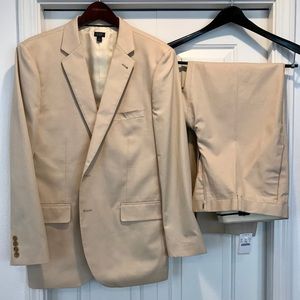 J. Crew tan tailored Men’s suit - 44 R / 36 W